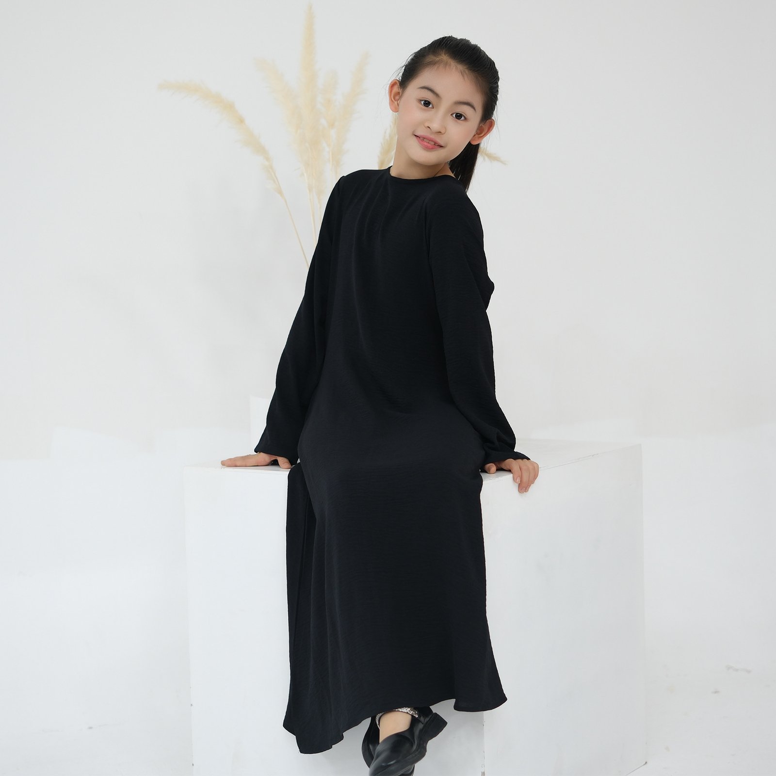 Exquisite Embroidery Tassel Children's Robe Abaya - Image 7